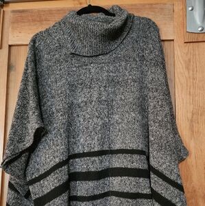 Sweater poncho turtleneck